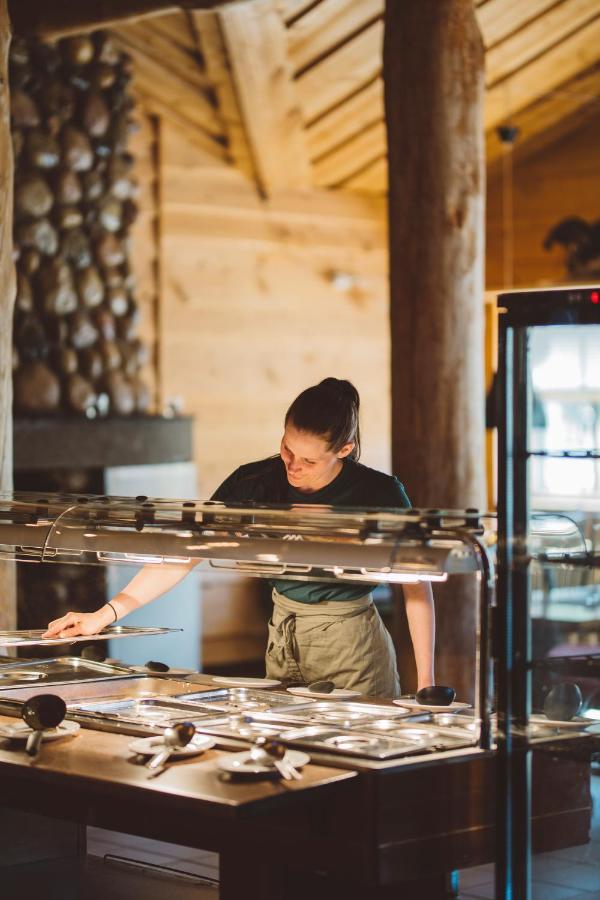 Saltdal Turistsenter Lodge Storjord